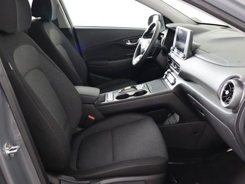 Used 2023 Hyundai Kona SE FWD image 19