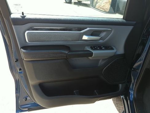 Used 2023 RAM 1500 Big Horn AWD/4WD image 17