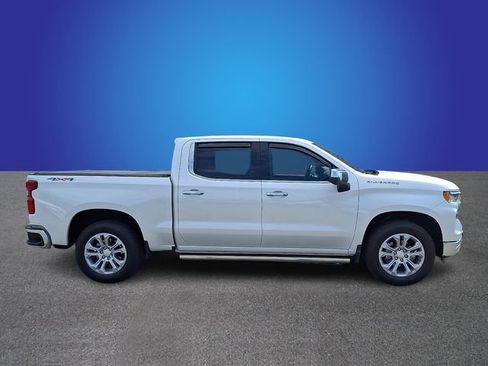 Used 2025 Chevrolet Silverado 1500 LTZ w/ Technology Package AWD/4WD image 4