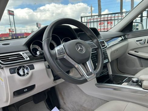 Used 2014 Mercedes-Benz E 350 Sedan image 11