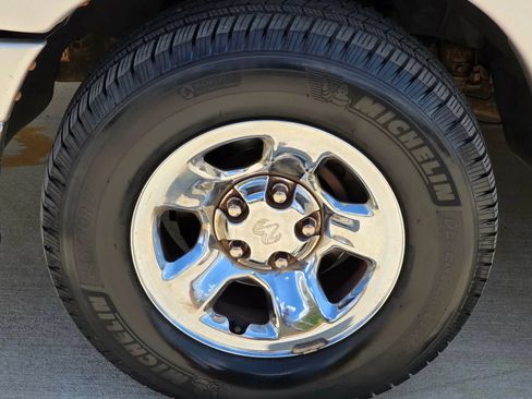 Used 2004 Dodge Ram 1500 Truck ST w/ ST Value Group RWD image 22