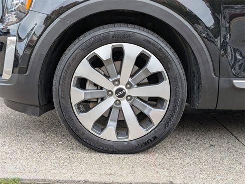 Certified 2022 Kia Telluride S image 34