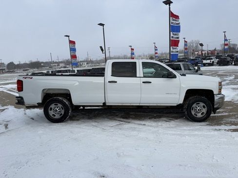 Used 2018 Chevrolet Silverado 2500 W/T w/ WT Convenience Package image 6