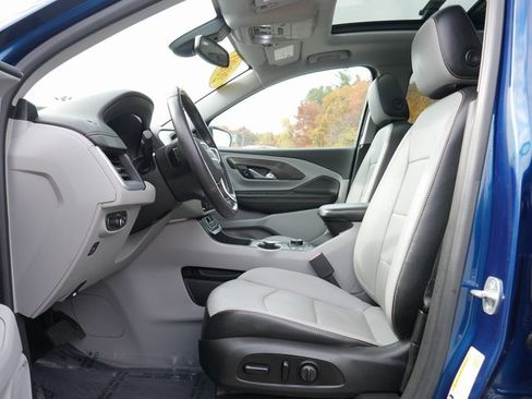 Used 2020 GMC Terrain SLT w/ Preferred Package image 12