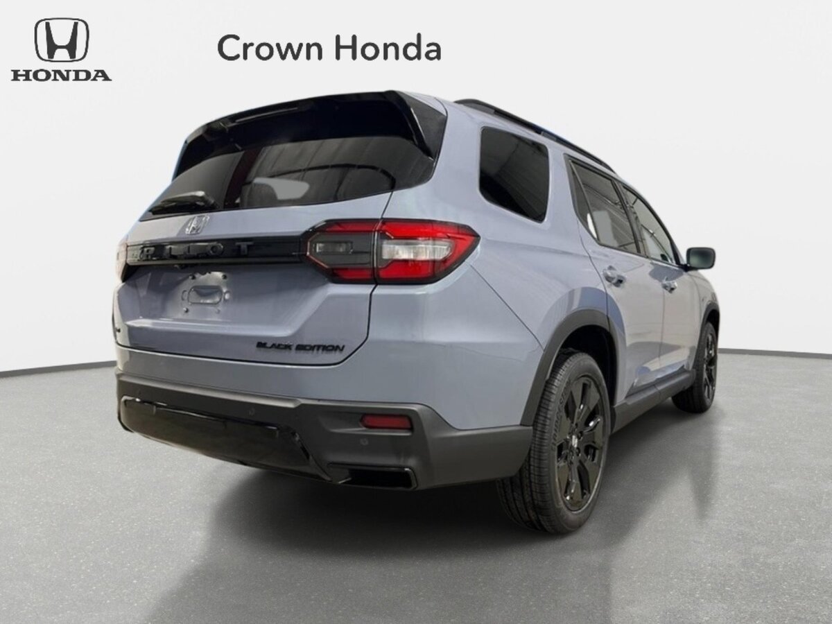 New 2026 Honda Pilot Black Edition image 5