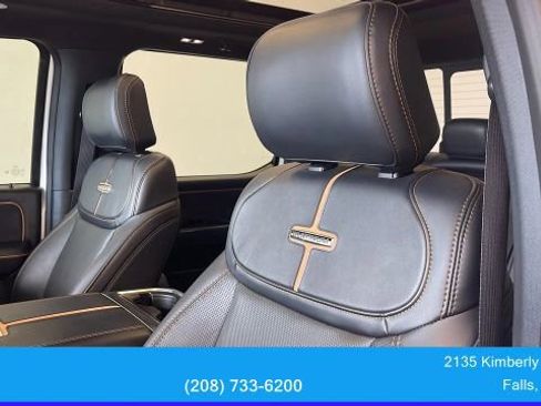 Used 2024 Ford F350 Platinum image 17