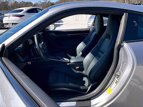 Used 2020 Porsche 911 Carrera image 7