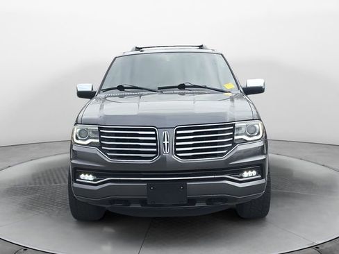 Used 2015 Lincoln Navigator 2WD w/ Equipment Group 101A Reserve image 8
