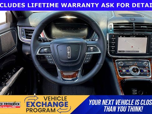 Used 2017 Lincoln Continental Reserve w/ Climate Package AWD/4WD image 5
