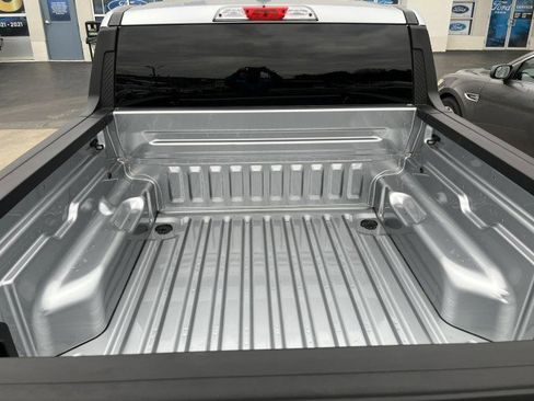 Used 2023 Ford Maverick XLT w/ Equipment Group 300A Standard image 9