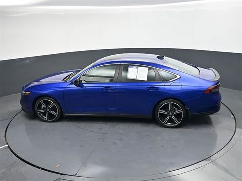 Used 2023 Honda Accord Sport image 24