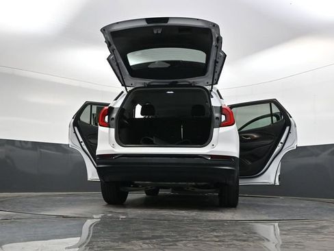 Used 2021 GMC Terrain SLE w/ Elevation Edition image 40