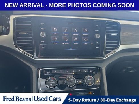 Used 2023 Volkswagen Atlas SE image 11