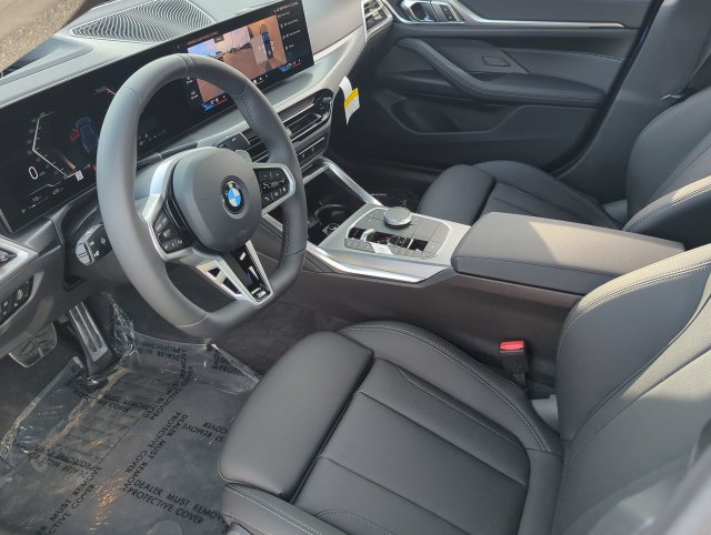 Used 2026 BMW 430i w/ M Sport Package RWD image 16