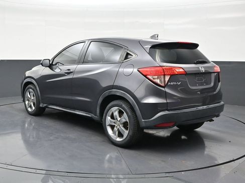 Used 2016 Honda HR-V LX image 3