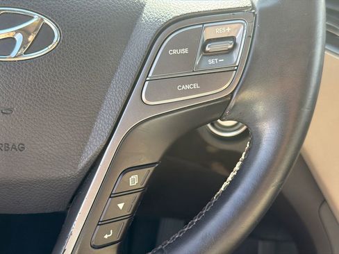 Used 2017 Hyundai Santa Fe Sport FWD image 26