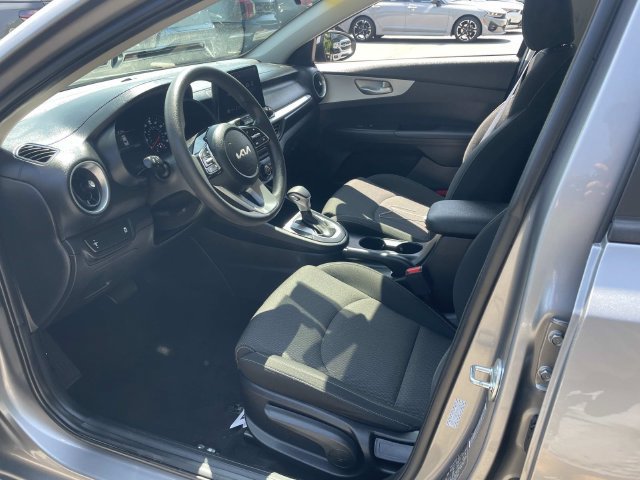 Used 2024 Kia Forte LXS FWD image 19