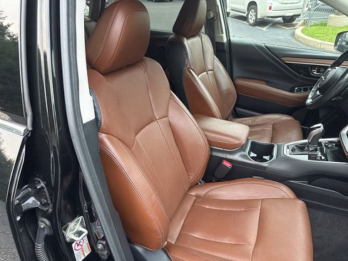 Used 2020 Subaru Outback Touring XT AWD/4WD image 32