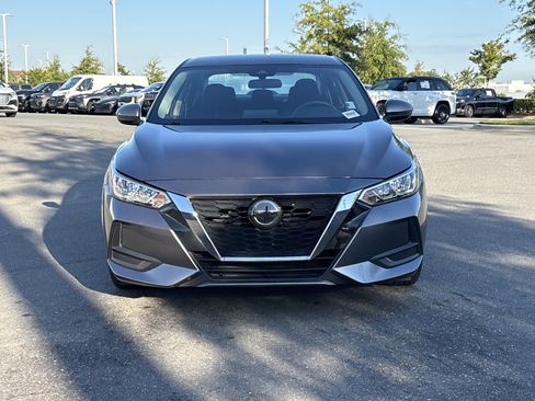 Used 2022 Nissan Sentra SV w/ All-Weather Package FWD image 3