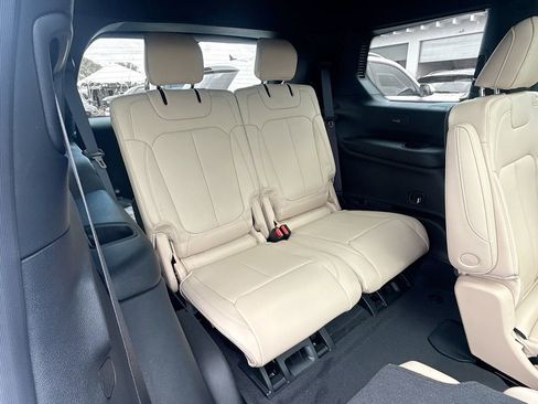 New 2026 Jeep Grand Cherokee L Limited RWD image 30