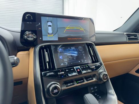 New 2026 Lexus LX 700h Luxury image 22