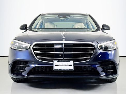 Used 2022 Mercedes-Benz S 500 4MATIC image 2