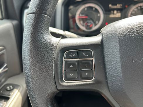 Used 2018 RAM 2500 SLT AWD/4WD image 14