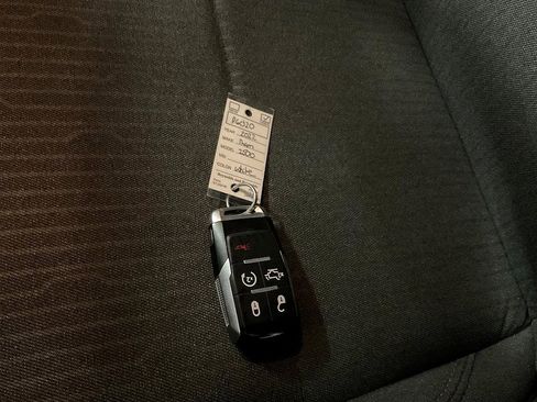 Used 2022 RAM 2500 Big Horn w/ Level C Equiment Group image 32