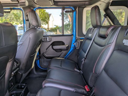 Used 2023 Jeep Wrangler Rubicon w/ Xtreme 35 Tire Package image 14