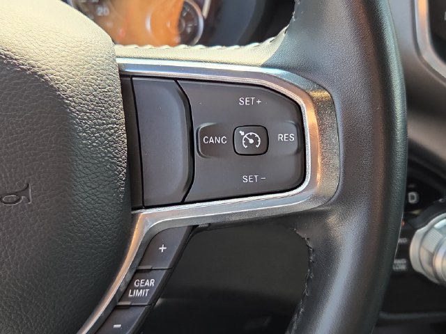 Used 2022 RAM 1500 Laramie w/ Sport Appearance Package AWD/4WD image 21