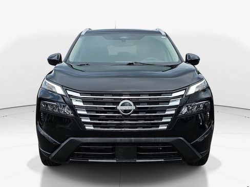 Used 2025 Nissan Rogue SV w/ SV Premium Package FWD image 12