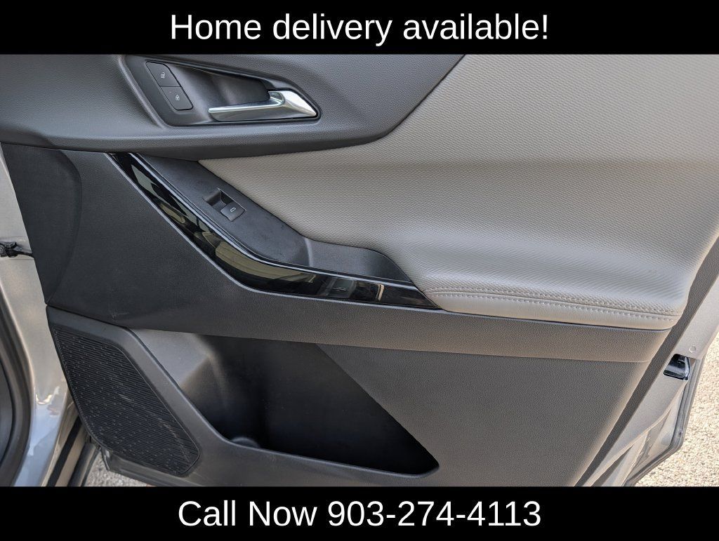 Used 2025 Chevrolet Equinox LT w/ Convenience Package II FWD image 35