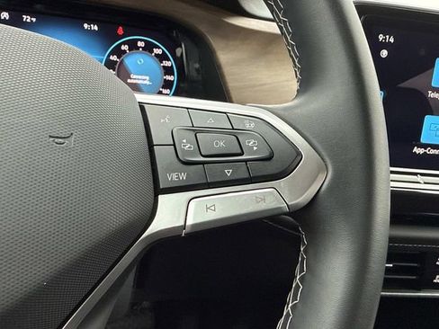 Used 2025 Volkswagen Atlas SE image 25