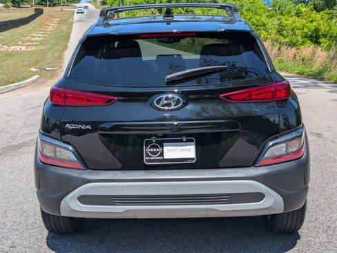 Used 2022 Hyundai Kona SEL image 6