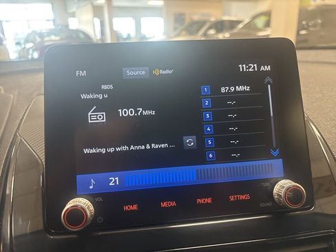 Used 2022 Mitsubishi Eclipse Cross LE image 13