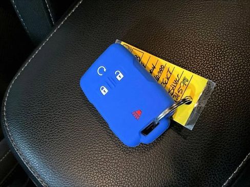 Used 2019 Chevrolet Colorado LT w/ Redline Special Edition image 29