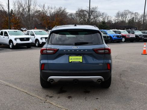 New 2026 Ford Escape Base w/ PHEV Premium Package image 5