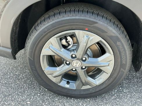 New 2026 Honda HR-V LX image 13