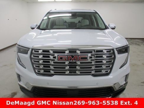 New 2026 GMC Acadia Denali w/ Super Cruise Package image 2