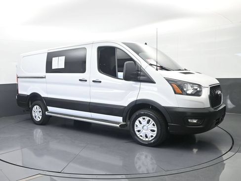 Used 2024 Ford Transit 250 Low Roof w/ Exterior Upgrade Package RWD image 8