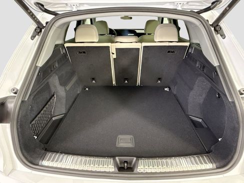 Used 2025 Audi Q5 2.0T Premium w/ Convenience Package image 27