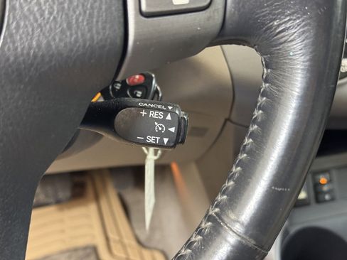 Used 2008 Toyota RAV4 Limited image 31