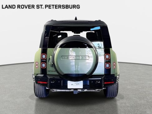 Used 2026 Land Rover Defender 110 X-Dynamic SE AWD/4WD image 6