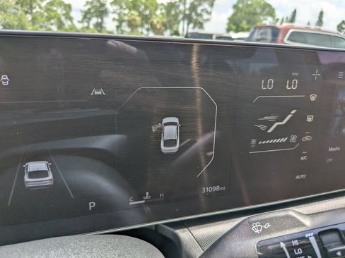 Certified 2025 Kia K4 EX FWD image 34
