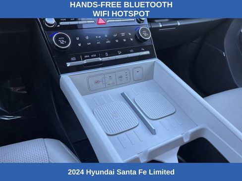 Used 2024 Hyundai Santa Fe Limited image 9