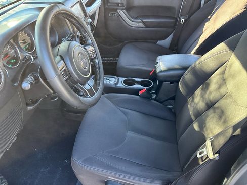 Used 2016 Jeep Wrangler Unlimited Sport w/ Quick Order Package 24S image 12