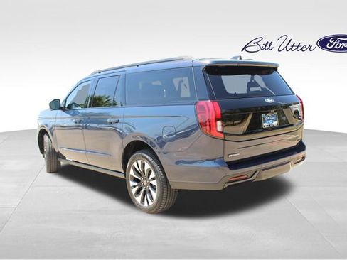 New 2027 Ford Expedition Max Platinum RWD image 4
