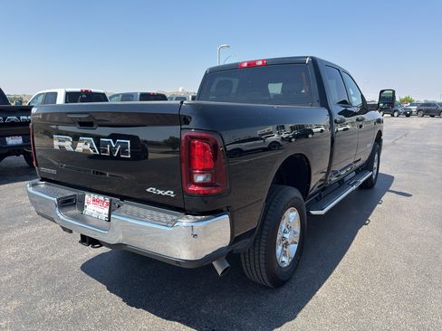 Used 2026 RAM 2500 Big Horn AWD/4WD image 5