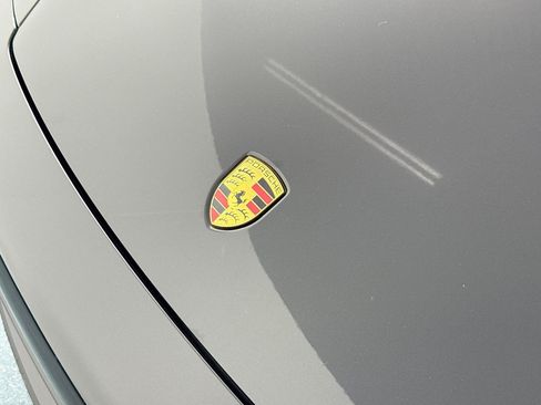 Used 2020 Porsche 911 Carrera S RWD image 50
