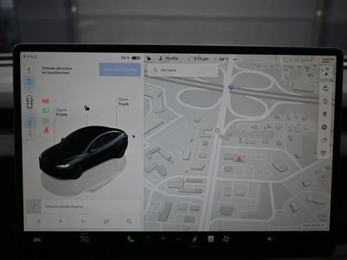 Used 2024 Tesla Model 3 Standard Range RWD image 12